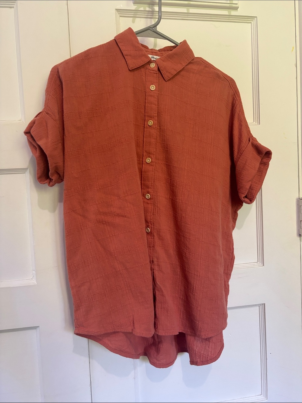 Madewell | Women’s  Relaxed Button-Up Shirt in Rust